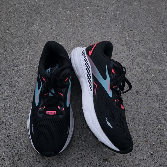 Brooks  Adrenaline GTS  23  Sneaker Women Size 9B - Picture 10 of 14
